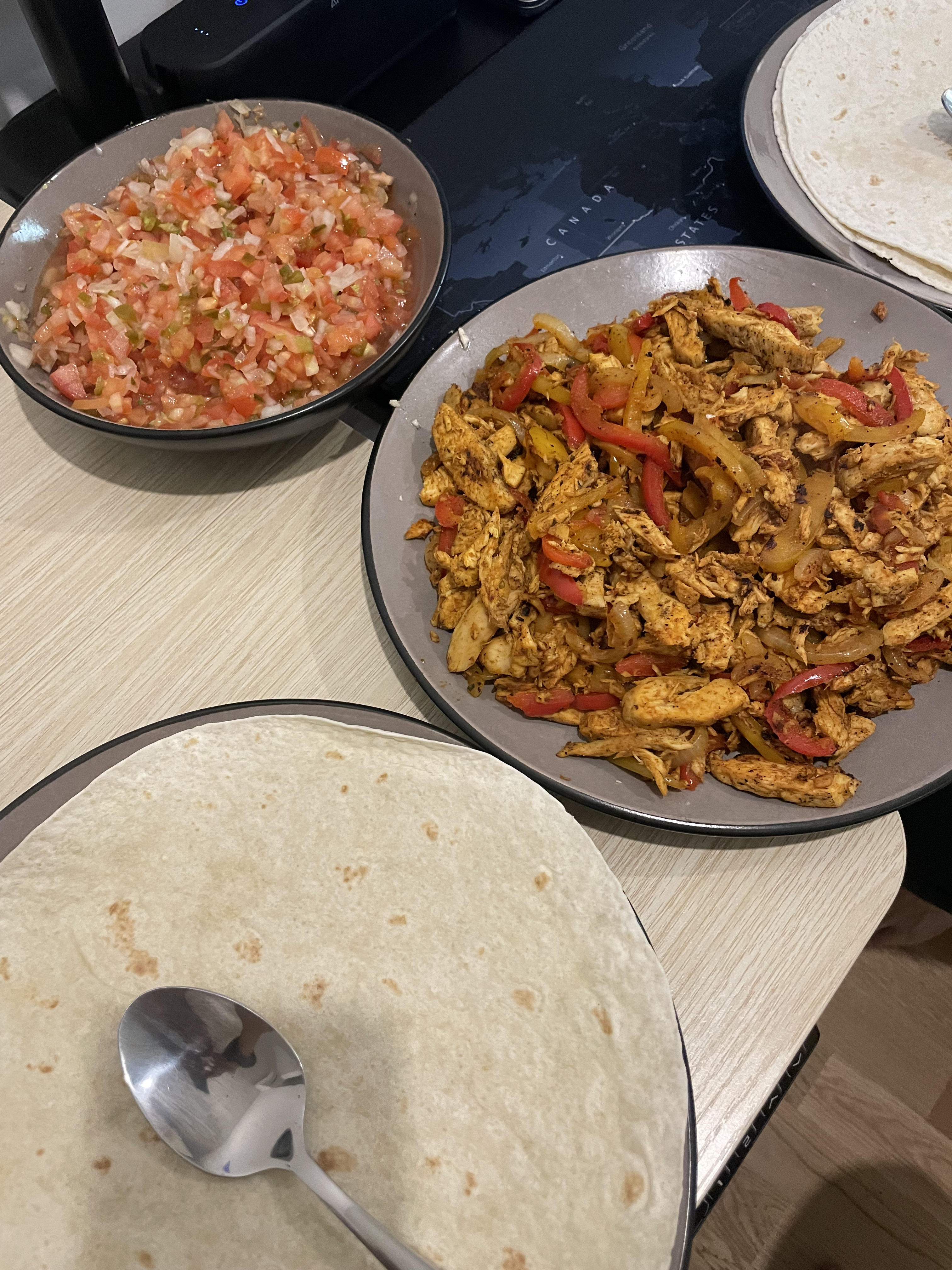 chicken-fajita-with-pico-de-gallo